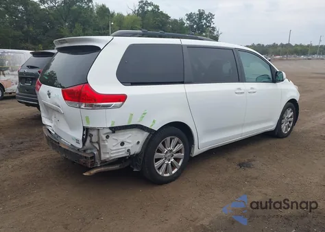 2011 Toyota Sienna Xle from USA, damaged, VIN 5TDDK3DC3BS020227